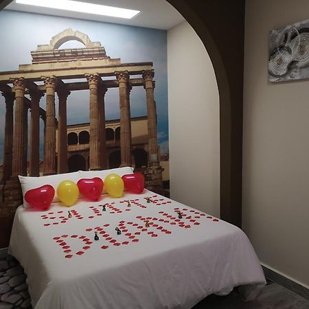 Eres Emerita "Apartamentos & Suites" Мерида Экстерьер фото