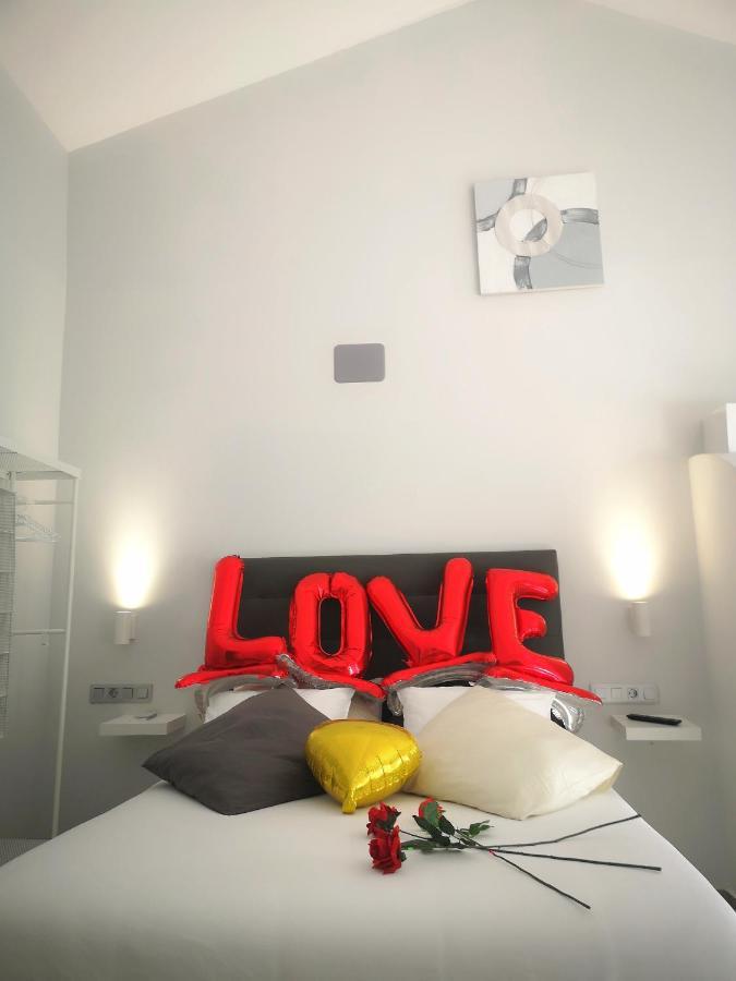 Eres Emerita "Apartamentos & Suites" Мерида Экстерьер фото
