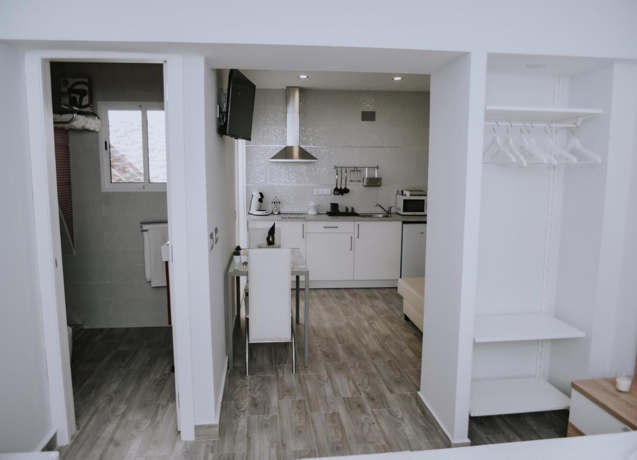 Eres Emerita "Apartamentos & Suites" Мерида Экстерьер фото