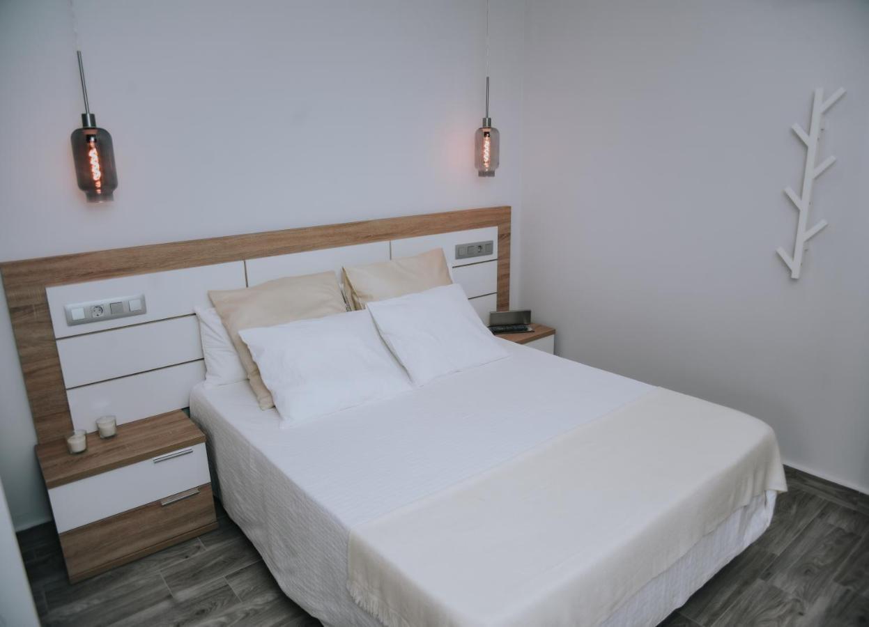 Eres Emerita "Apartamentos & Suites" Мерида Экстерьер фото