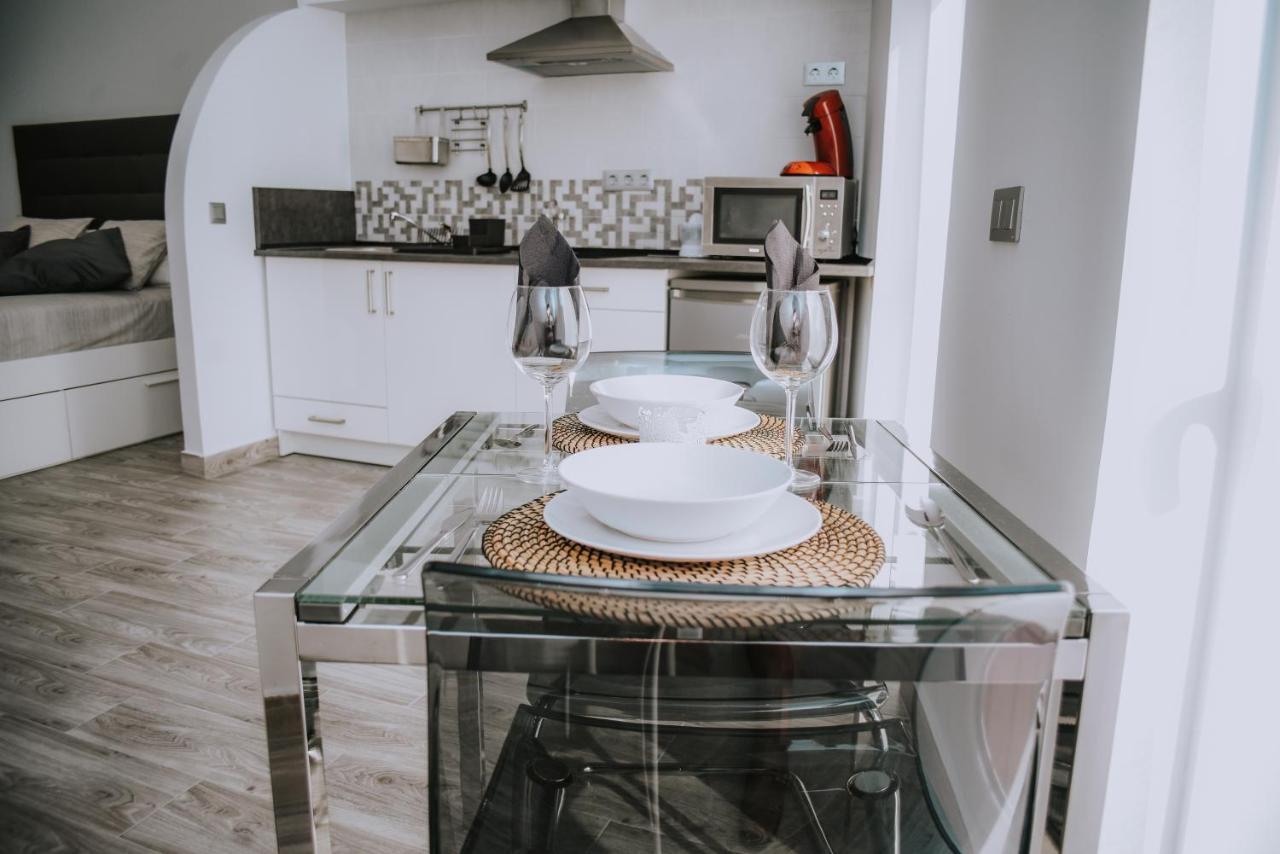 Eres Emerita "Apartamentos & Suites" Мерида Экстерьер фото