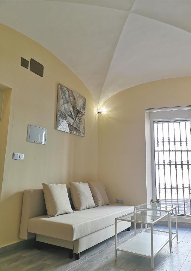 Eres Emerita "Apartamentos & Suites" Мерида Экстерьер фото